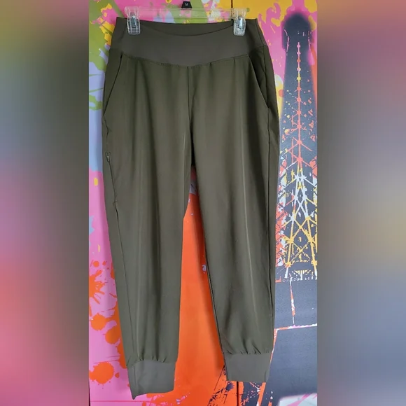 Patagonia Happy Hike Studio Pants. Women's. Olive Green. Size M. - Picture 10 of 10